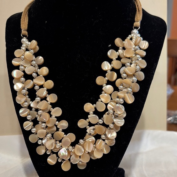 Chic Layered Mother of Pearl Fresh Water Pearl and 925 Sterling Silver Necklace